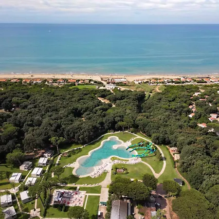 Parco Della Gallinara Parco vacanze 4*