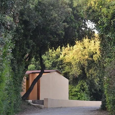 Parco Della Gallinara 4*