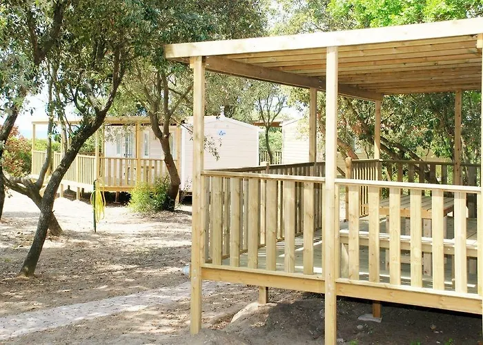 Parco Della Gallinara Tatil parkı Lido dei Pini